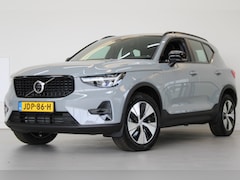 Volvo XC40 - T4 211PK Plus Dark 18" All season | Trekhaak | Harman Kardon | Adapt. cruise | Power seats