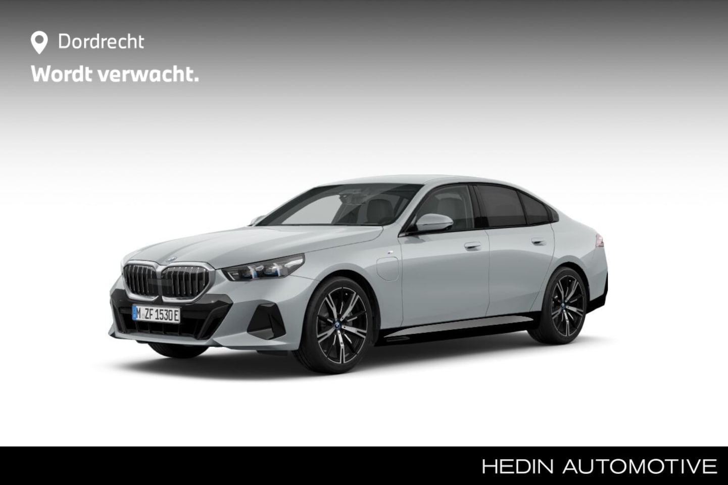 BMW 5-serie - 550e xDrive M-Sport | Trekhaak | CoPilot | 20" | Bowers & Wilkins Surround - AutoWereld.nl