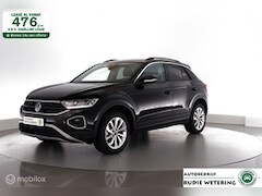 Volkswagen T-Roc - 1.5 TSI 150pk Automaat Business led|nav|cam|dab|tel|ecc|acc|lmv17