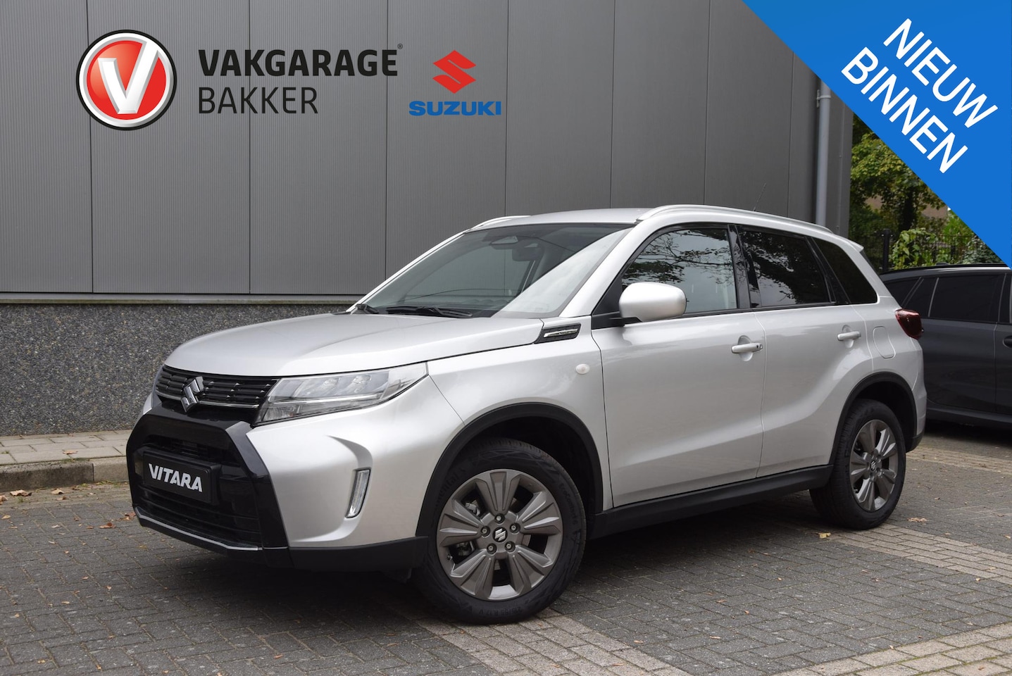 Suzuki Vitara - 1.5 Hybrid Select | Automaat | Fabrieksgarantie | Navigatie | - AutoWereld.nl