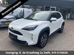 Toyota Yaris Cross - 1.5 Hybrid 115 Dynamic Luxury | Stuur- & Stoelverwarming | Dodehoek detectie | Parkeersens