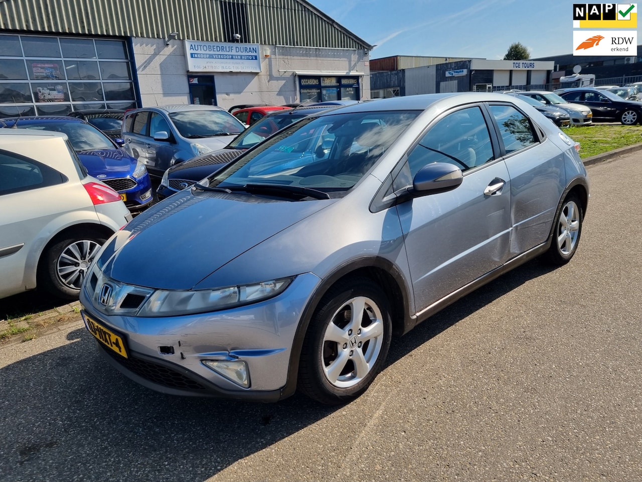 Honda Civic - 1.4 Comfort 5-Drs Airco! Bj:2009 NAP! - AutoWereld.nl
