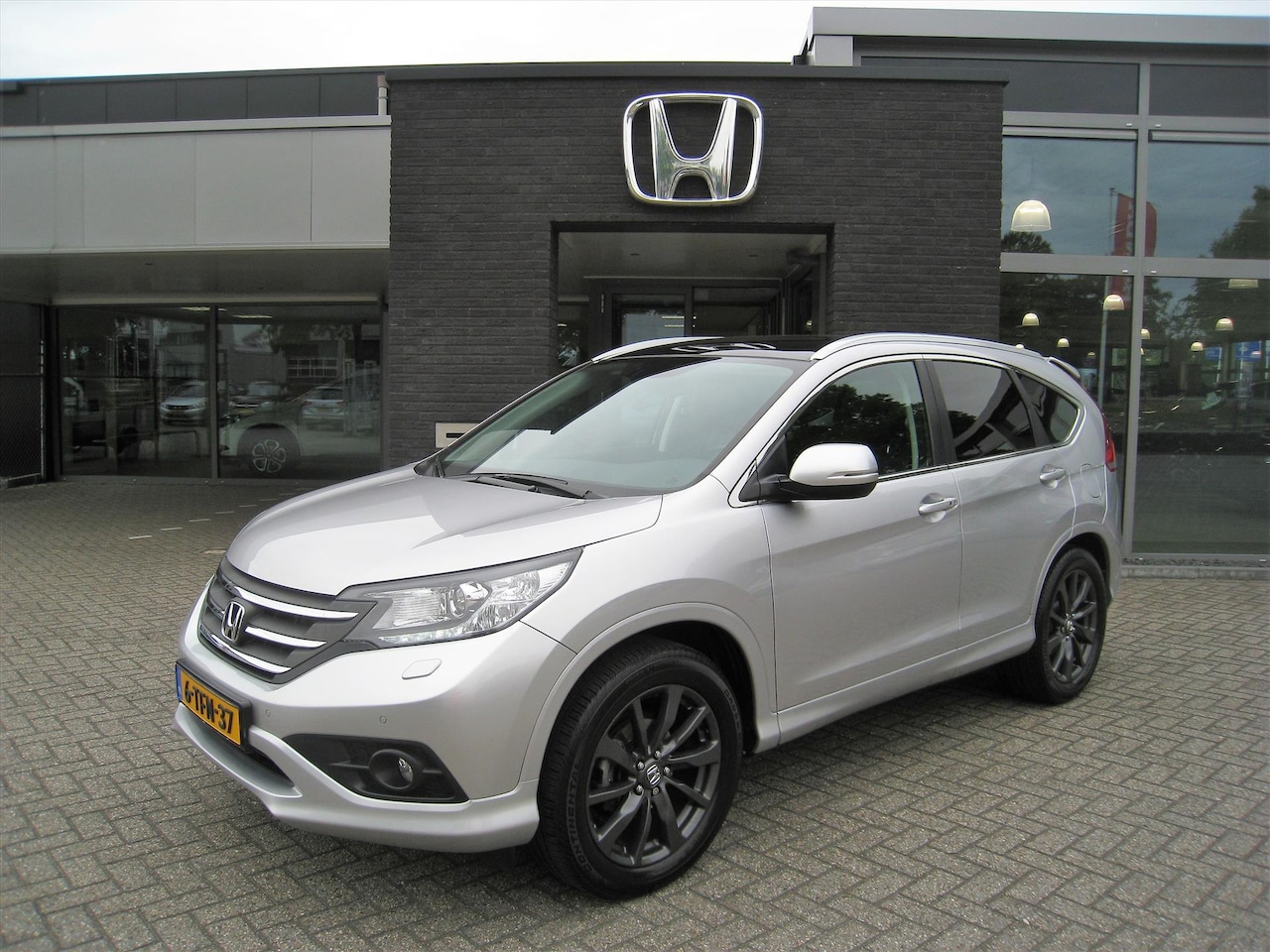 Honda CR-V - Bijzonder mooie Executive-Rijklaar - AutoWereld.nl