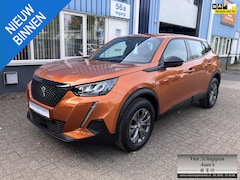 Peugeot 2008 - 1.2 PureTech Style 131pk Navi Camera Pdc Cruise