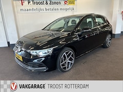 Volkswagen Golf - 1.5 eTSI Style Automaat | Panoramadak | Memory seats | Adaptieve cruise control | Stoel+St