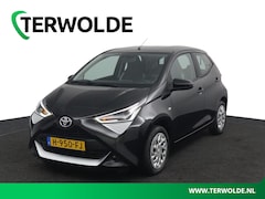 Toyota Aygo - 1.0 VVT-i x-play | Achteruitrijcamera | Airco | Begrenzer |