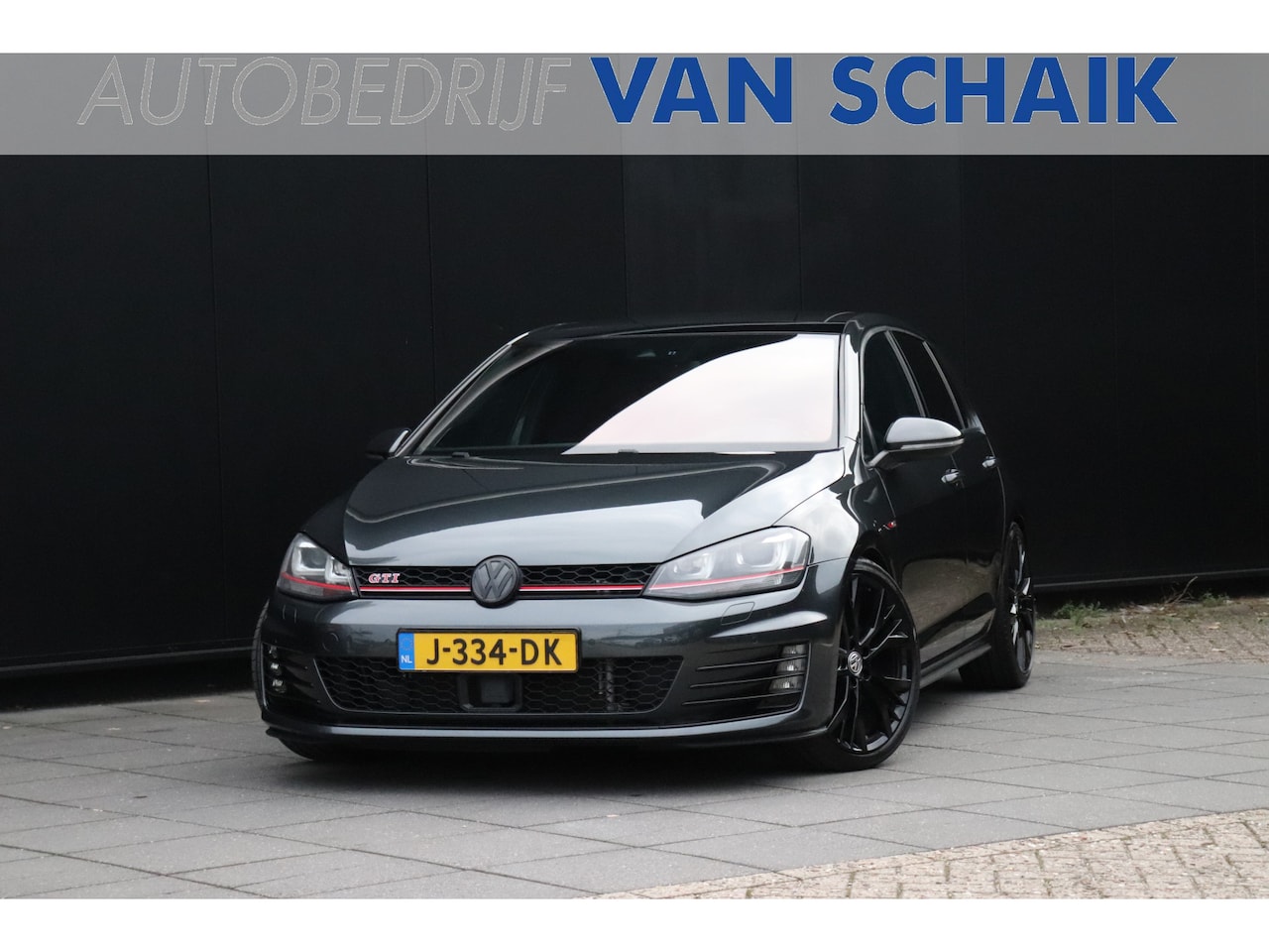 Volkswagen Golf - 2.0 TSI GTI Performance | 400+ PK | FACTUREN AANWEZIG! | PANO | LEDER | DYNAUDIO | MILLTEK - AutoWereld.nl