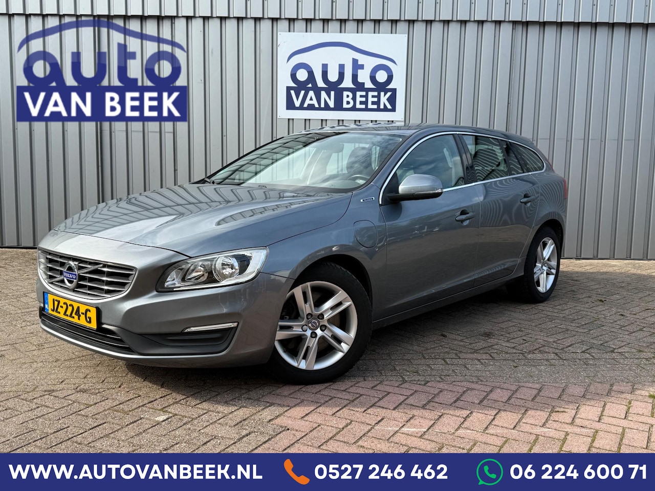 Volvo V60 - 2.4 D5 Twin Engine Lease Edition 2.4 D5 Twin Engine Lease Edition - AutoWereld.nl