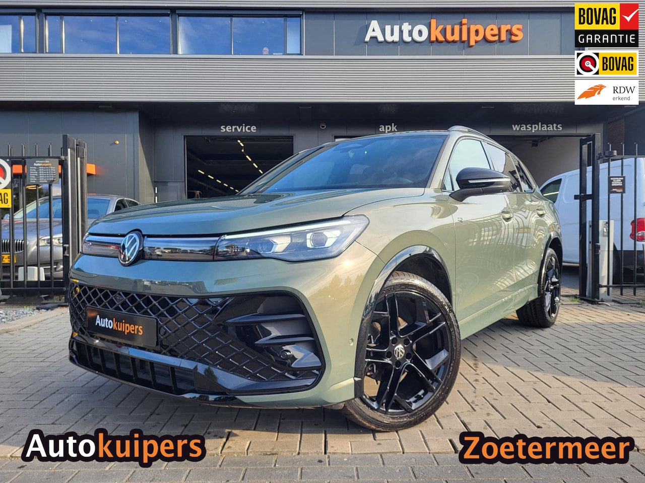 Volkswagen Tiguan - 1.5 eTSI R-line Edition | Met o.a. panoramadak, elektrisch uitklapbare trekhaak en Harman - AutoWereld.nl