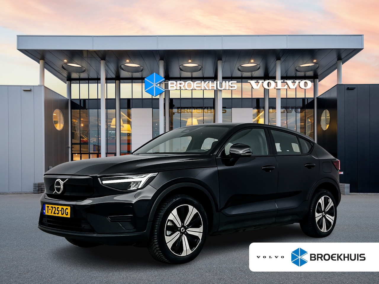 Volvo C40 - Single Motor 69KWh Core | 19" Allseason | Stoel/stuurverwarming | Warmtepomp | Panoramadak - AutoWereld.nl