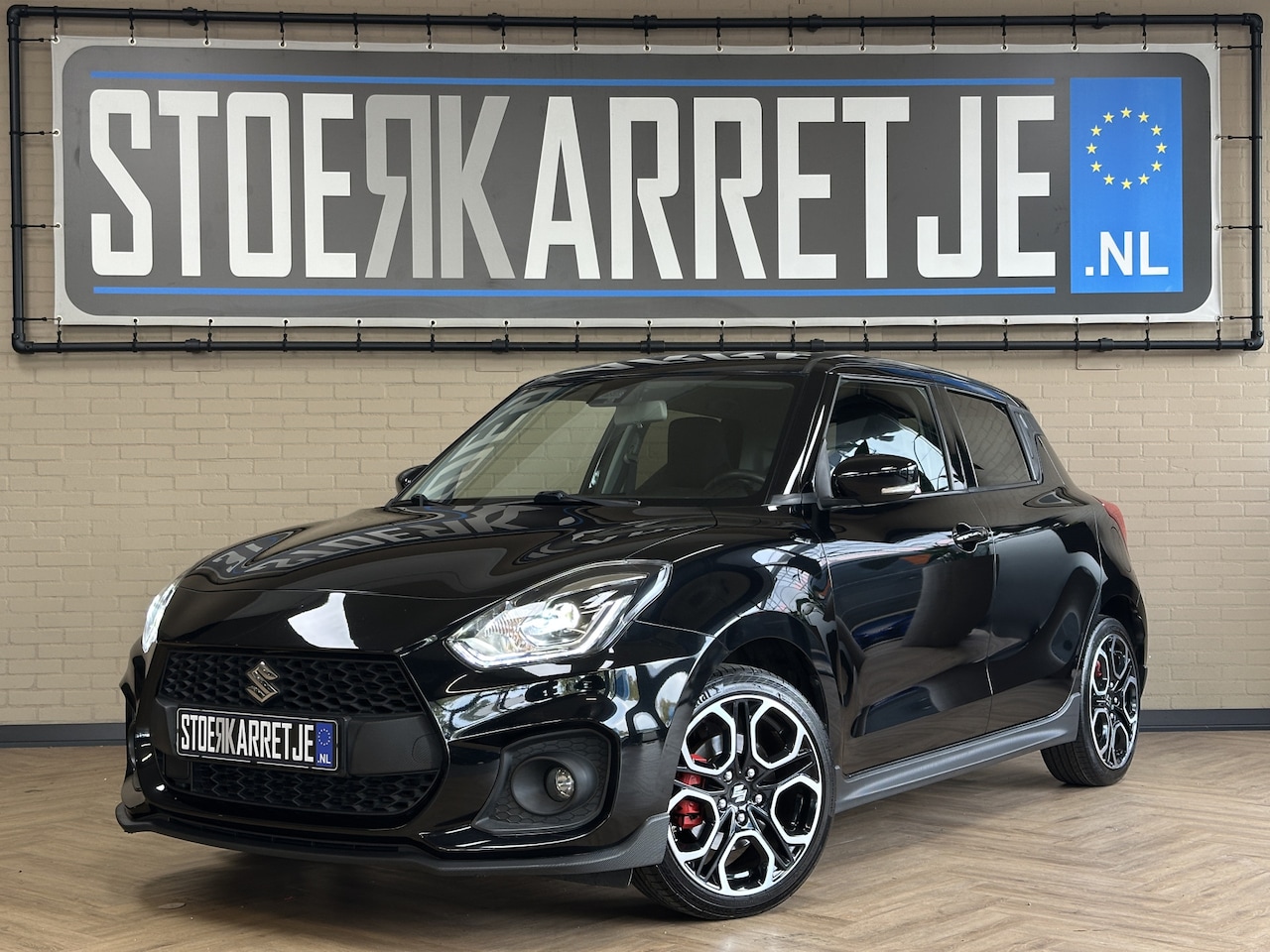 Suzuki Swift - 1.4 140pk Sport | Navi | 17" | Carplay | Stoelverwarming | Camera | Volledig  elk jaar ond - AutoWereld.nl