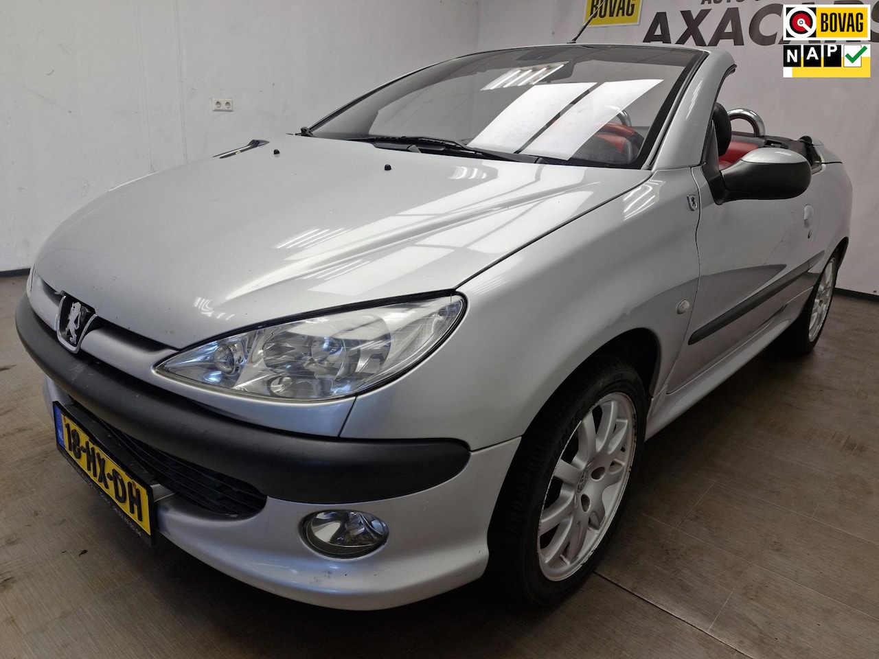 Peugeot 206 CC - 2.0-16V NIEUWE APK ! AIRCO ! RIJD PRIMA ! - AutoWereld.nl