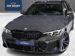 BMW 3-serie Touring - 330E M SPORT / HIFI / TREKHAAK / 19"