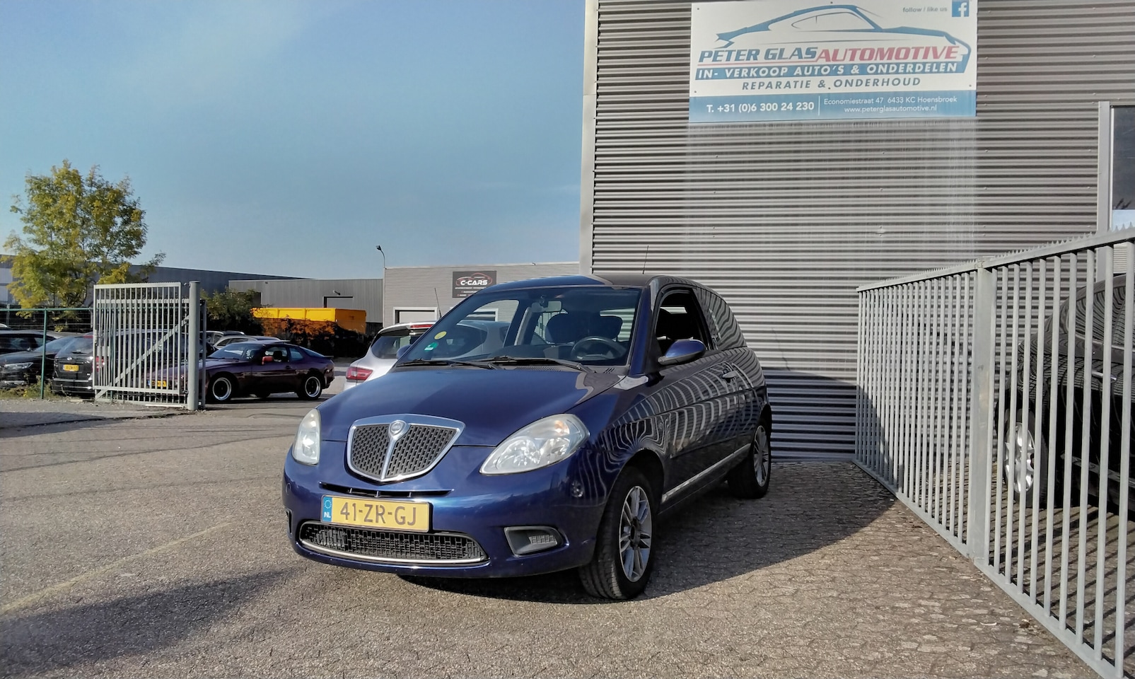Lancia Y(psilon) - 1.4 Platino 2e eigenaar- nl auto - AutoWereld.nl