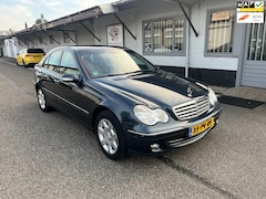Mercedes-Benz C-klasse - 180 K. Elegance Aut. Clima NL Auto