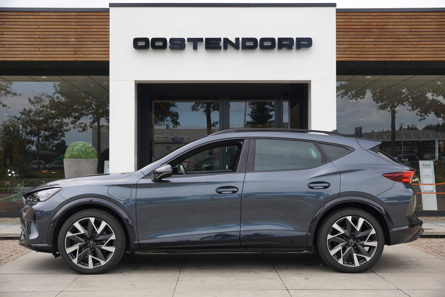 CUPRA Formentor - 1.5TSI/272pk e-Hybrid VZ Performance|2024|PDC+Camera|Cruise+ACC|Sennheiser|Trekhaak|sports - AutoWereld.nl