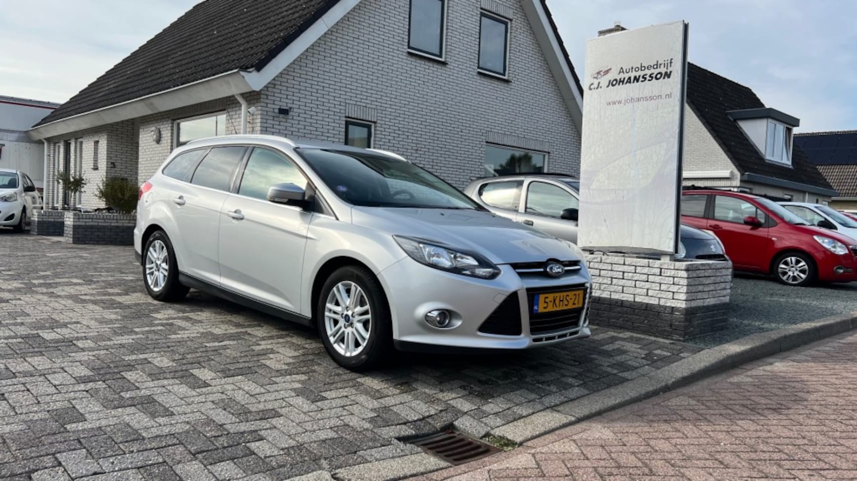 Ford Focus - 1.0 EcoBoost Titanium 1.0 ecoboost Titanium - AutoWereld.nl