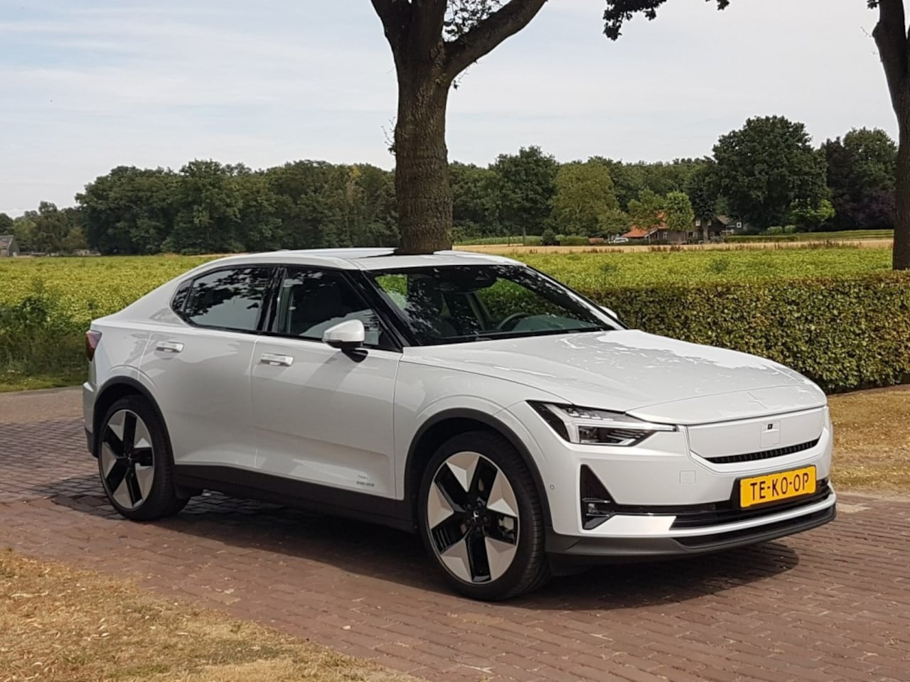 Polestar 2 - LR SM 82kWh RWD Pilot Plus alle opties 655km range - AutoWereld.nl