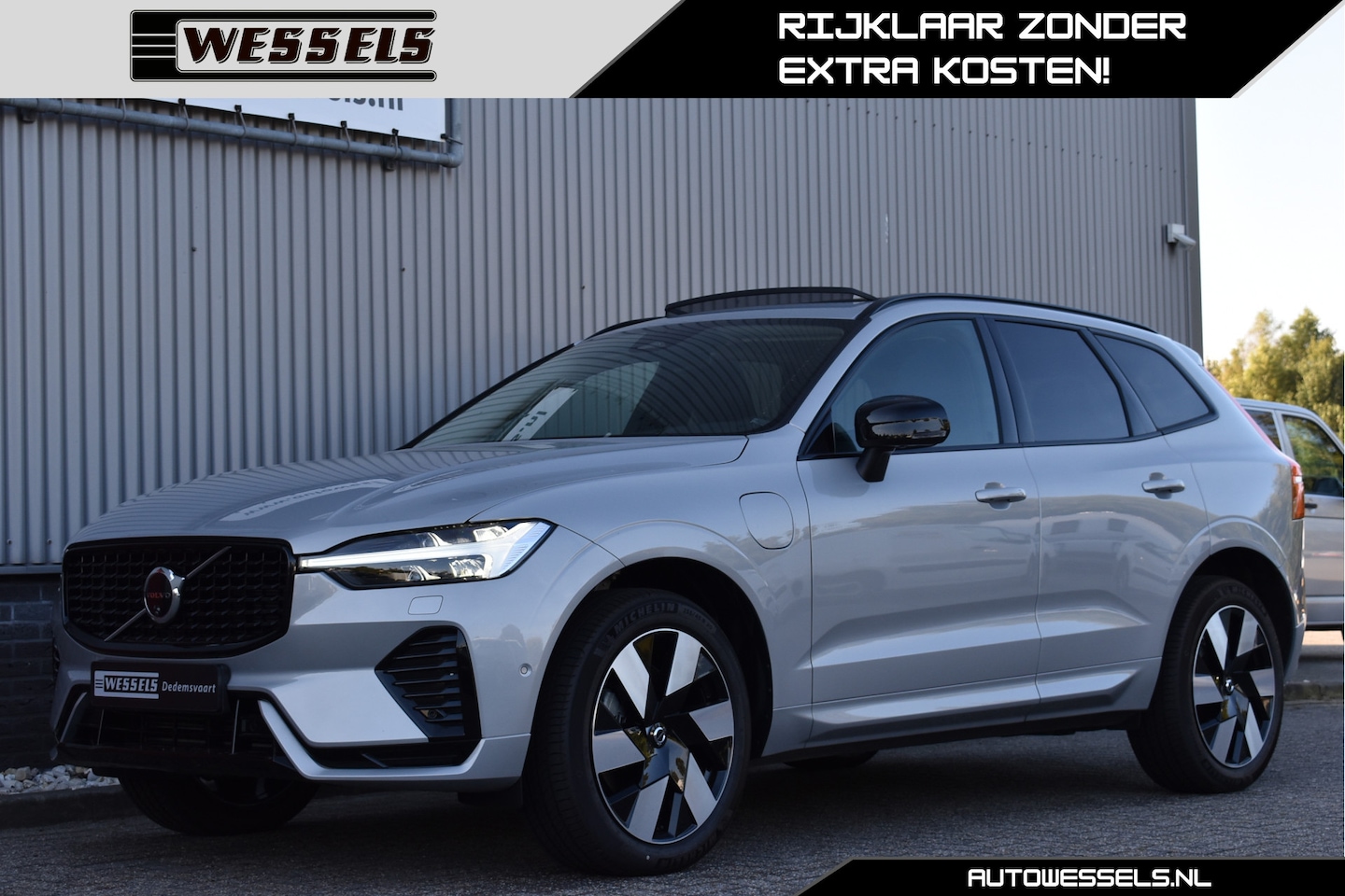 Volvo XC60 - 2.0 T8 Plug-in hybrid AWD Plus Dark Panorama, Pilot assist, Harman/Kardon, 360", Stuur/sto - AutoWereld.nl