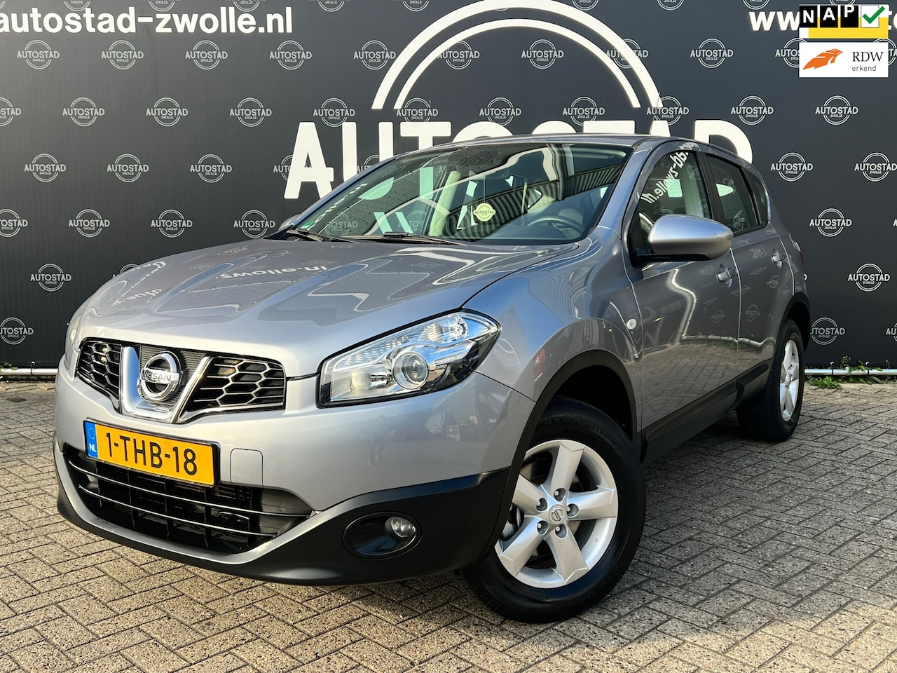 Nissan Qashqai - 2.0 Acenta Automaat/NAP/APK/Airco/Navi/Afneembare Trekhaak - AutoWereld.nl