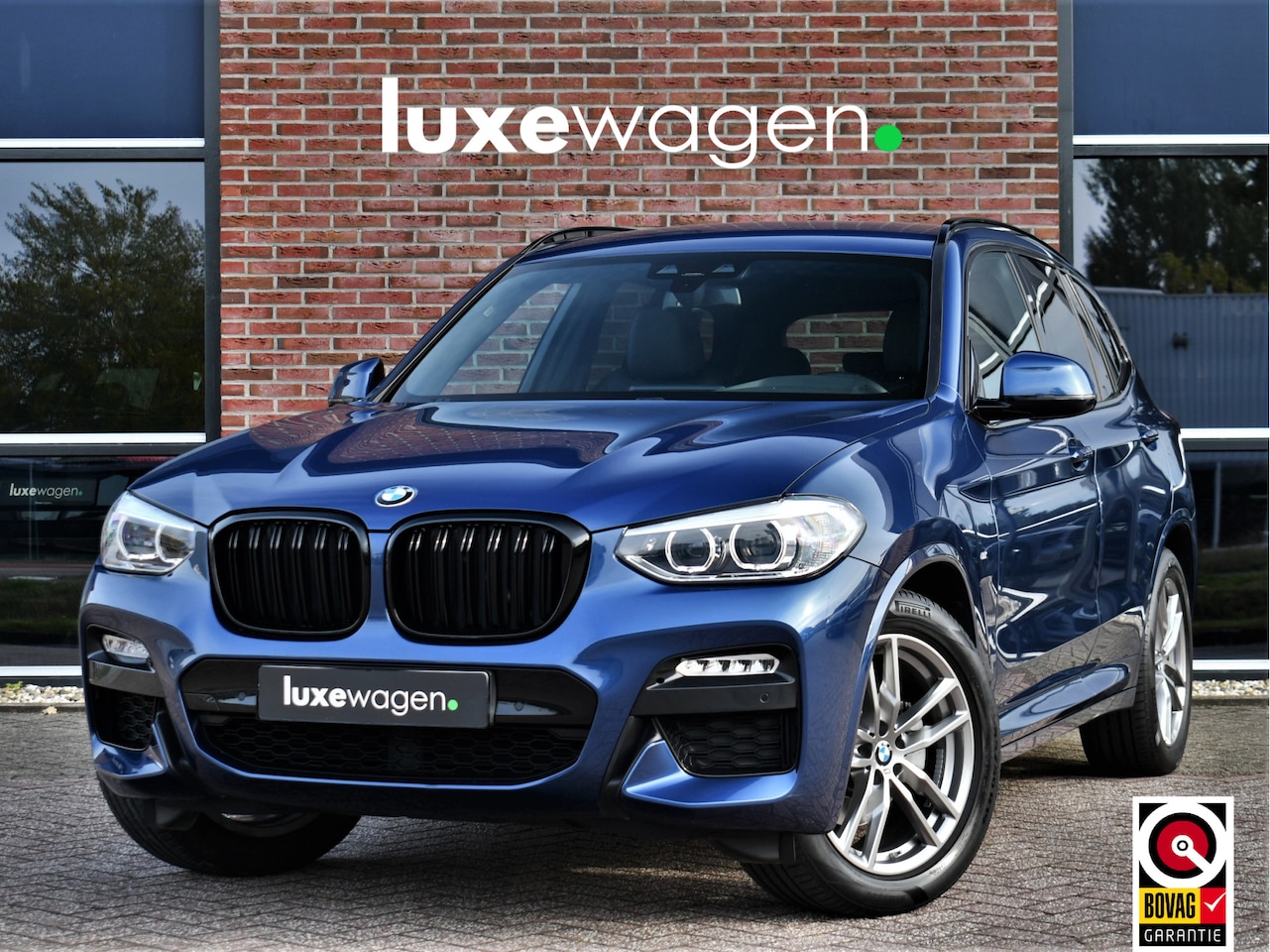 BMW X3 - xDrive20i M-Sport Trekhaak HiFi Shadowline Gesture-control - AutoWereld.nl