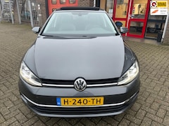 Volkswagen Golf - 1.5 TSI 150pk Highline DSG-automaat *Schuifdak + navi + Apple/Android CarPlay + btw-factuu