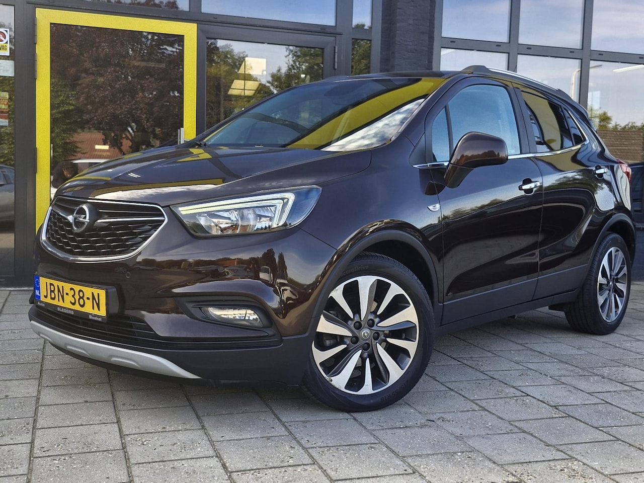 Opel Mokka X - 1.4 Turbo Innovation Automaat | Nieuw Model | Lichte Bekl | Sensoren V + A | Stoelv | Stuu - AutoWereld.nl