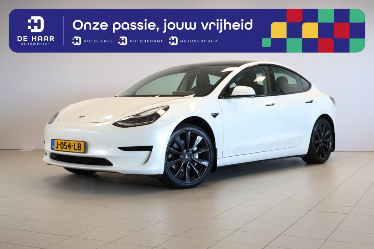 Tesla Model 3 - Standard RWD Plus 60 kWh - SOH 90% - Trekhaak - AutoWereld.nl