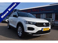 Volkswagen T-Roc - 1.5 TSI Sport , VIRTUAL COCKPIT , NAVI , LED KOPL , PDC V+A , A UITRIJ CAM ,