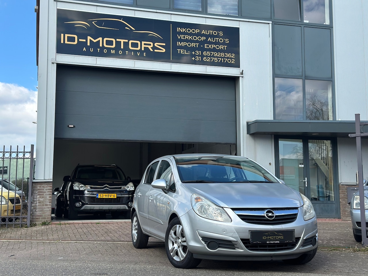 Opel Corsa - 1.4-16V Business navi nap apk cruise sport - AutoWereld.nl