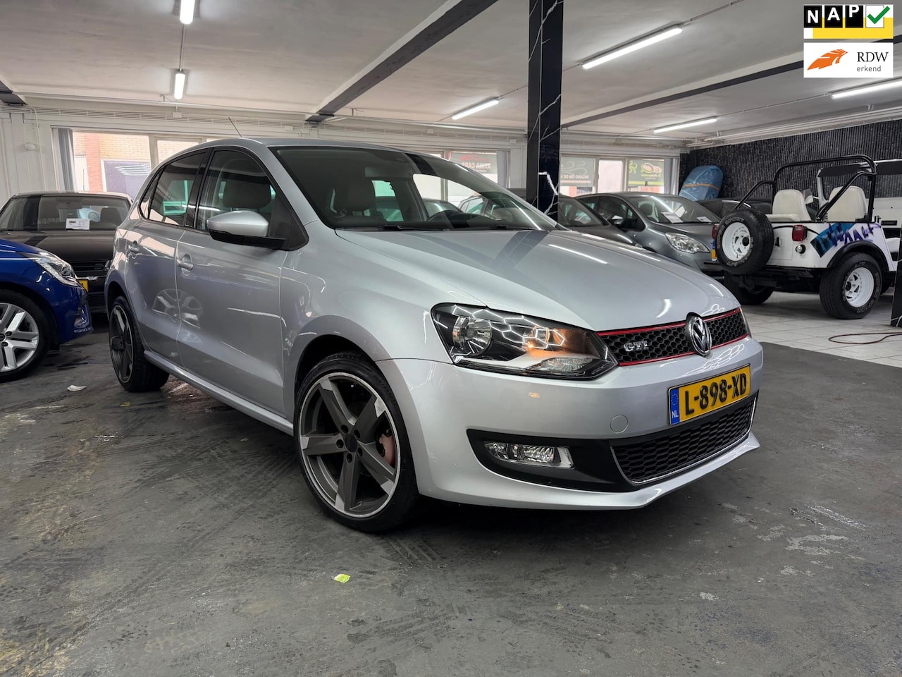 Volkswagen Polo - 1.4-16V Highline Aut | Airco | 5DR - AutoWereld.nl