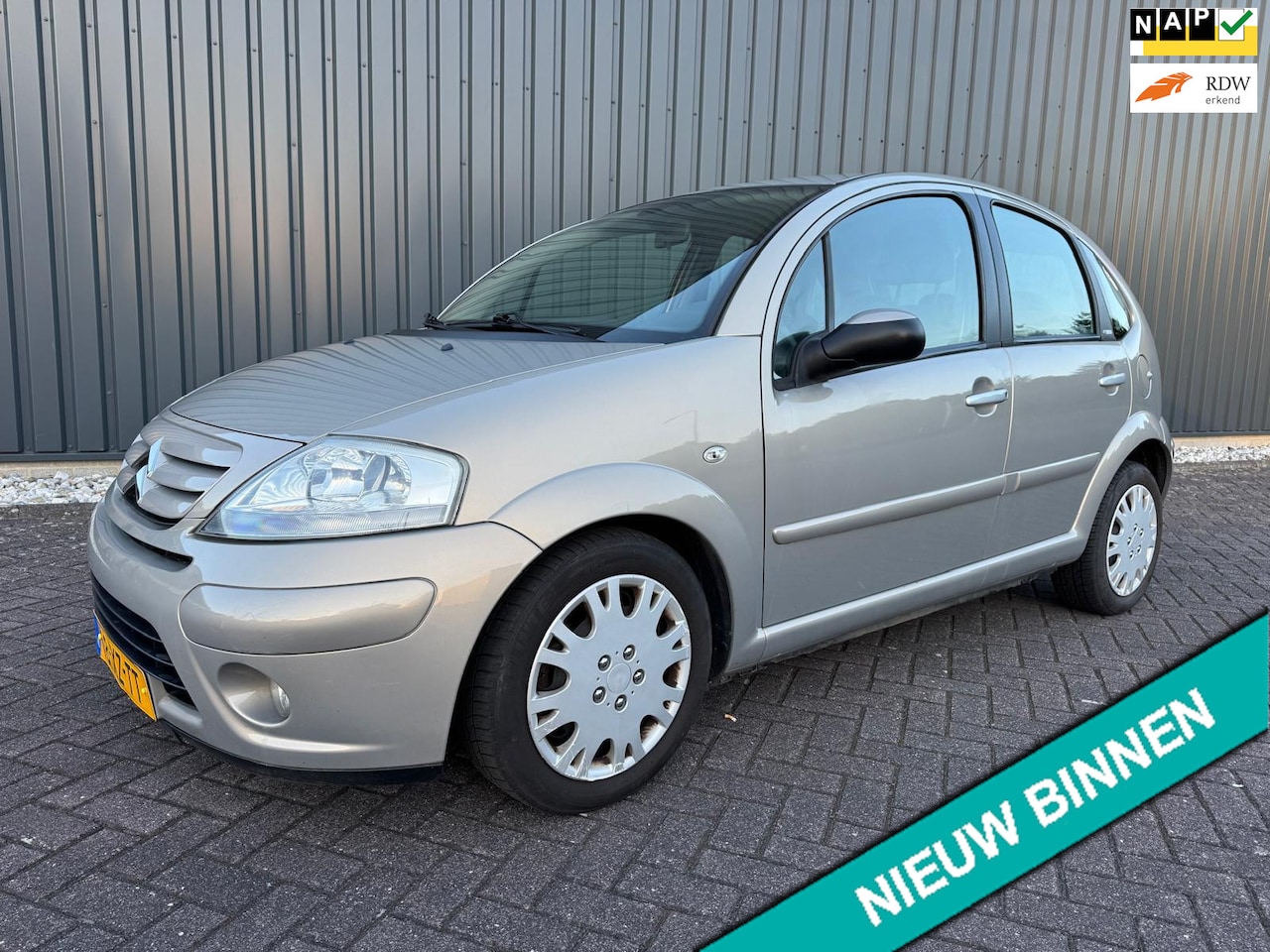 Citroën C3 - 1.6i-16V Exclusive 1.6i-16V Exclusive ( AIRCO + AUTOMAAT ) - AutoWereld.nl