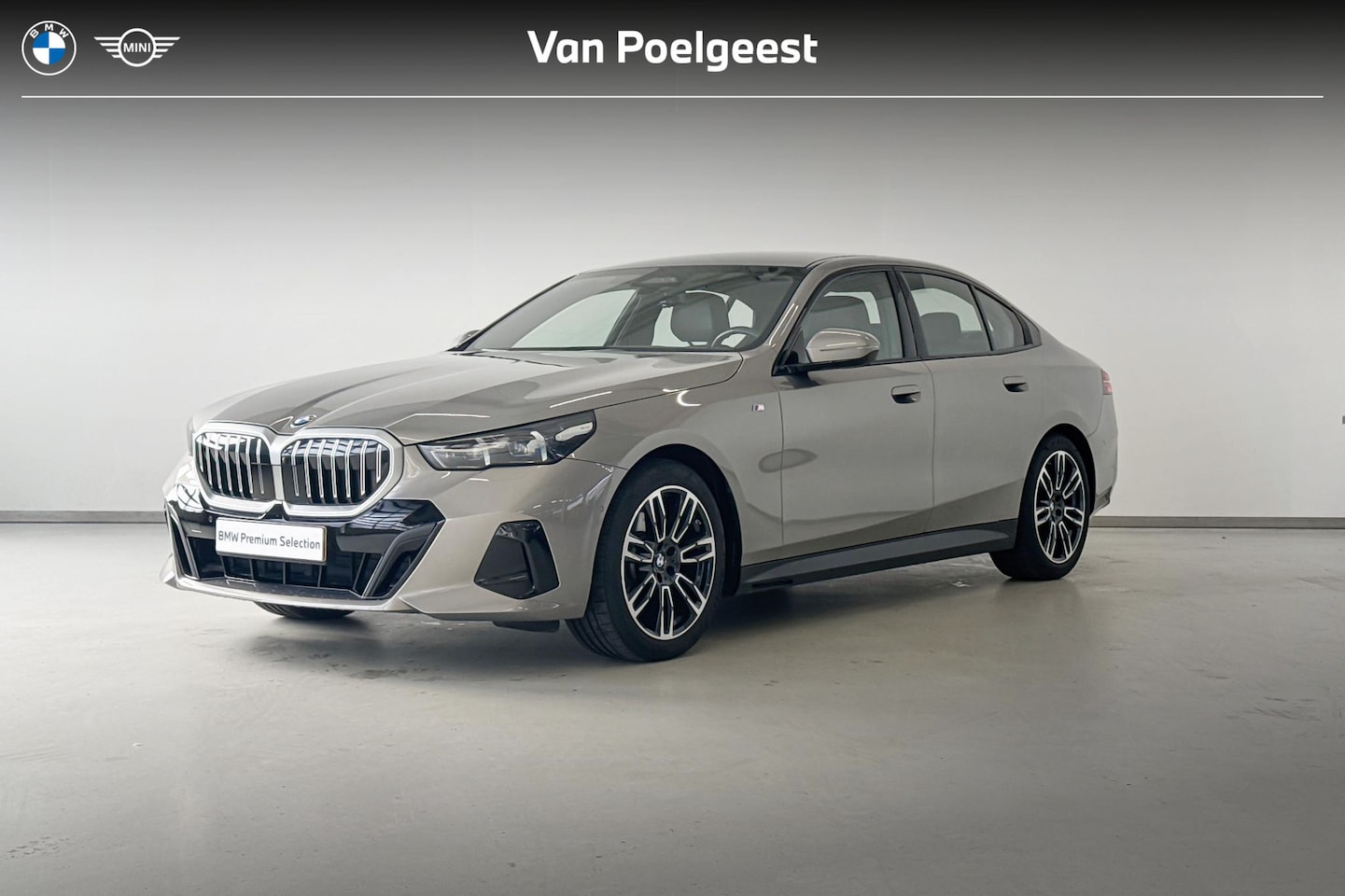BMW 5-serie - Sedan 520i M Sportpakket Aut. - AutoWereld.nl