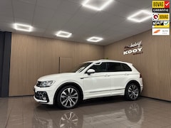 Volkswagen Tiguan - 1.4 TSI R-Line * Panoramadak / Virtual cockpit / 20" LM Velgen / NL Auto