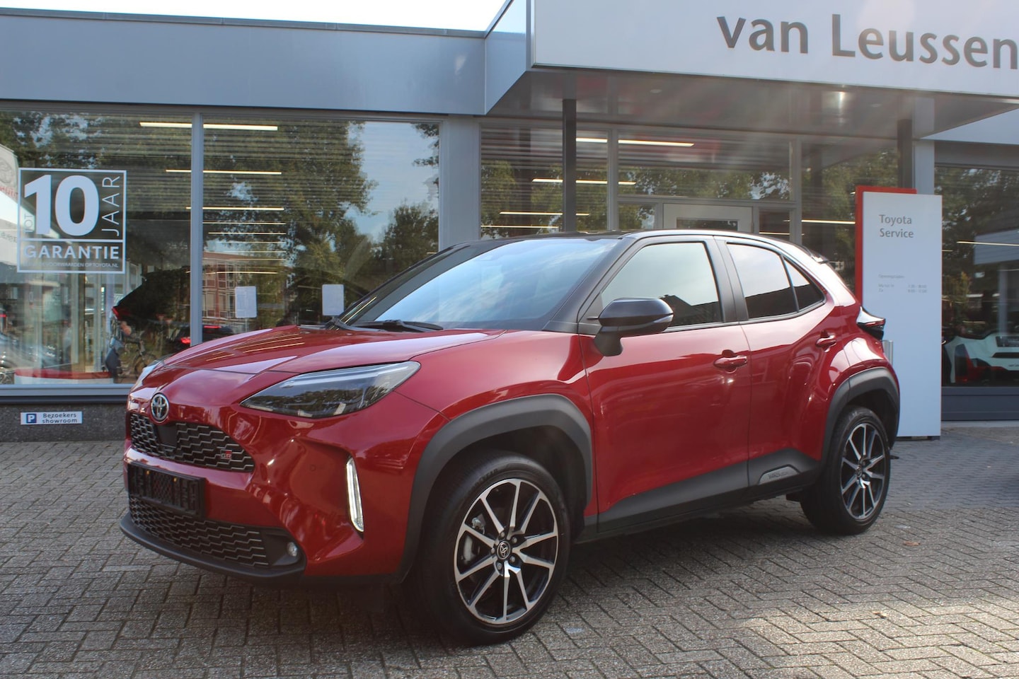 Toyota Yaris Cross - 1.5 Hybrid GR Sport 1.5 HYBRID GR-SPORT - AutoWereld.nl
