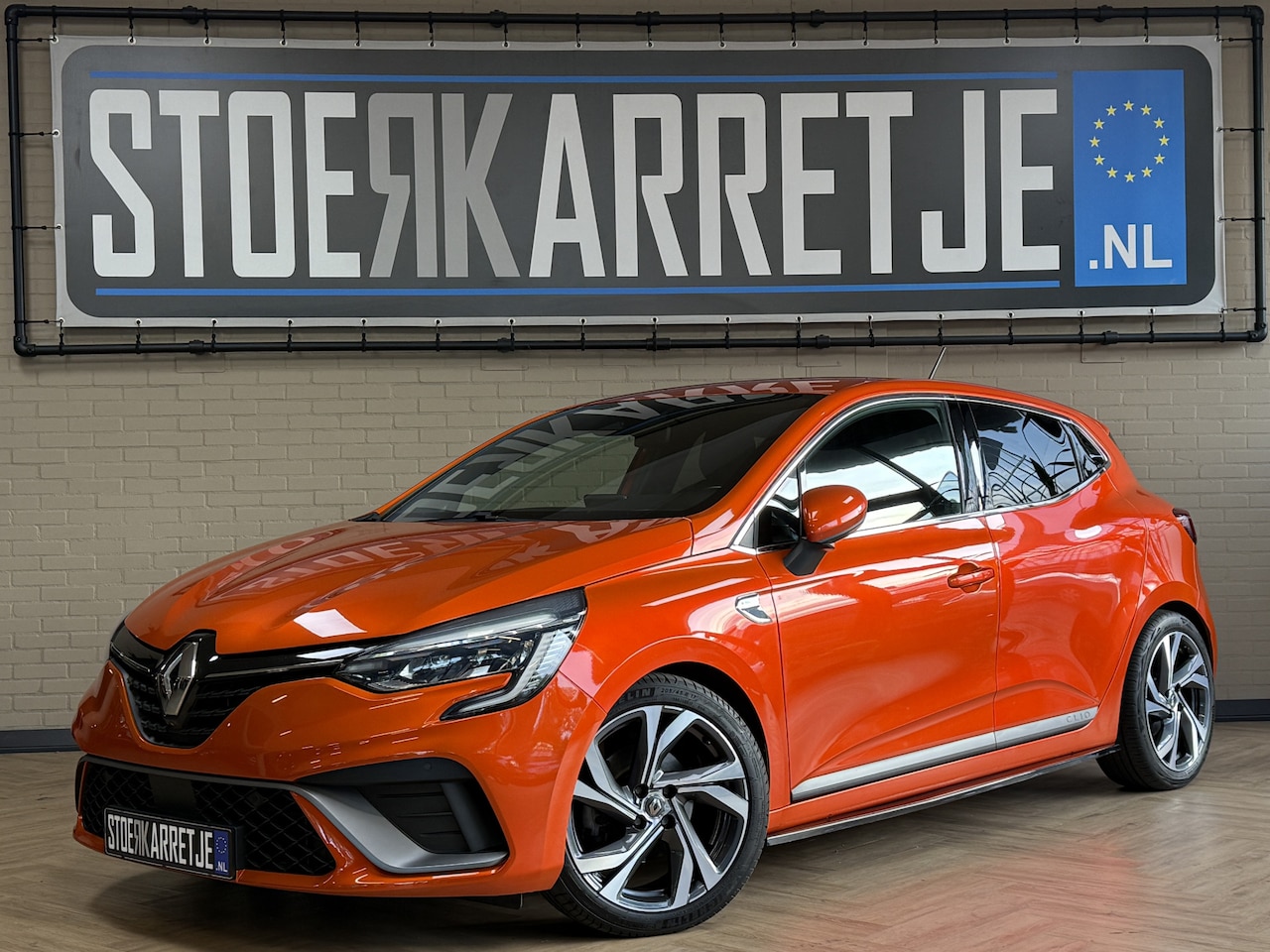 Renault Clio - 1.3 TCe 130pk R.S. Line | Groot Navi | 360 | 17 " | Stoelverwarming | Carplay | - AutoWereld.nl