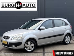 Kia Rio - 1.4 X 5 deurs - AIRCO - LM VELGEN - EL. RAMEN - CPV - RADIO/CD - 2E EIGENAAR - NAP - NL AU