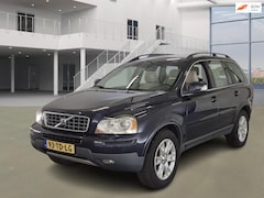 Volvo XC90 - 2.5 T Momentum 7p. AUT PSENSOR LEDER TREKHAAK CRUISE 2 X SLEUTELS