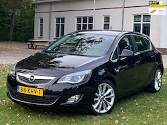 Opel Astra - 1.6 AUTOMAAT/AIRCO/LEER/PDC V+A/XENON/NAVIGATIE