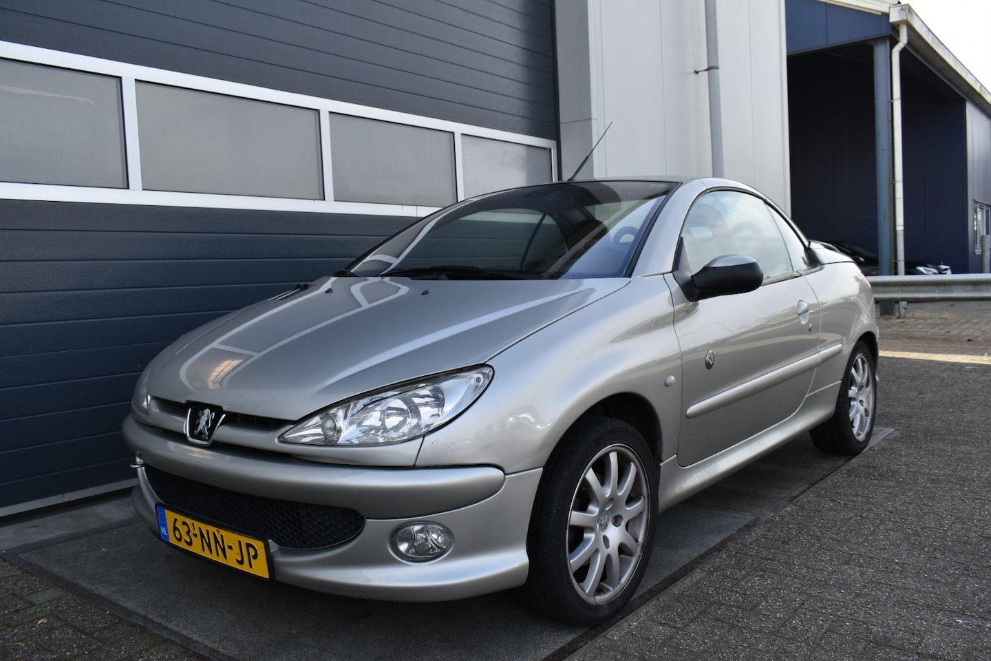 Peugeot 206 CC - 1.6-16V LEES TEKST! - AutoWereld.nl