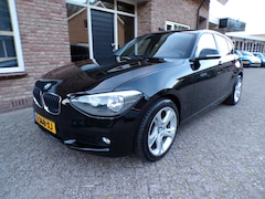 BMW 1-serie - 114i EDE Business