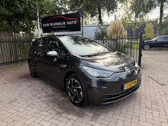 Volkswagen ID.3 - First 58 kWh 12290Netto 90SOH Stoelverw Dealer Ond