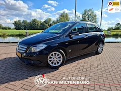 Mercedes-Benz B-klasse - 180 Ambition Airco Stoelverw. PDC v+a Trekhaak