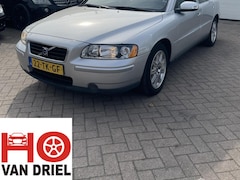 Volvo S60 - 2.4 edition 2 facelift 137dkm