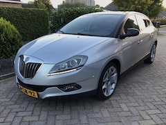 Lancia Delta - 1.9-16V Twin-Turbo Hard Black