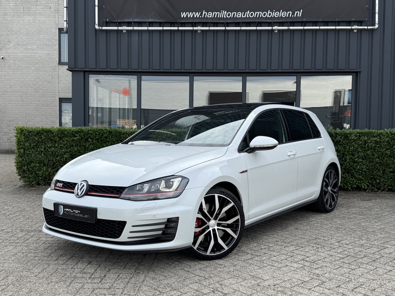 Volkswagen Golf - 7 GTI Performance 2.0 TSI 230pk DSG / Aut. Panormadak Dynaudio Camera 19" 108dkm NL Auto!! - AutoWereld.nl