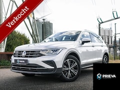 Volkswagen Tiguan - 1.4 TSI eHybrid Business+ | 245 pk | Navigatie | Camera | CarPlay