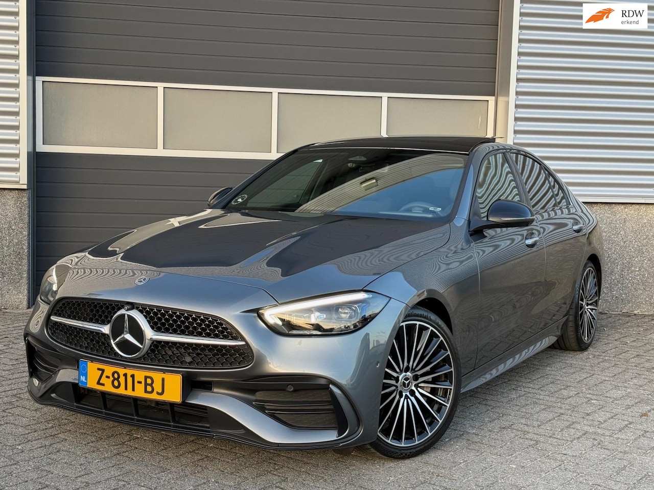 Mercedes-Benz C-klasse - 300 AMG Line Pano Burmester Head Up - AutoWereld.nl