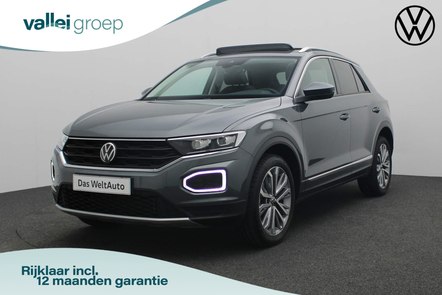 Volkswagen T-Roc - 1.0 TSI 110 pk Style Business | Panoramadak | Achteruitrijcamera | Navigatie | Stoelverwar - AutoWereld.nl
