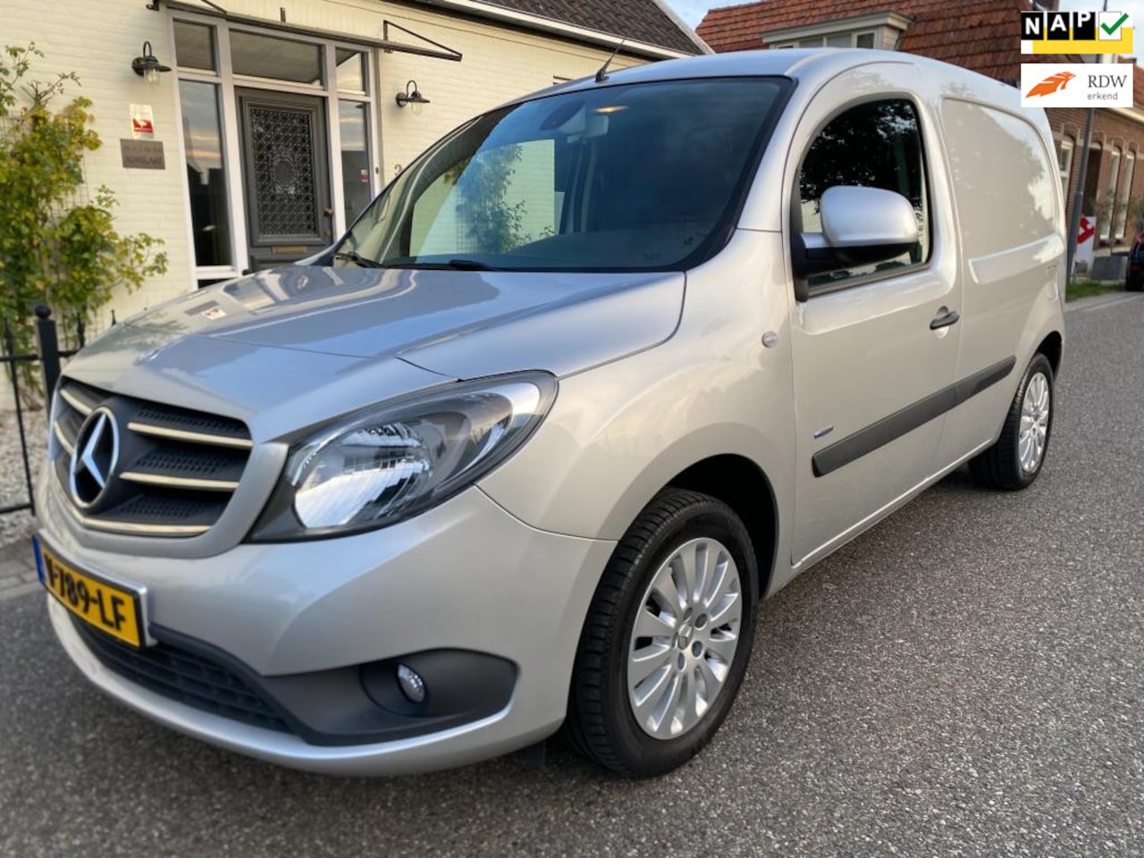 Mercedes-Benz Citan - 109 CDI BlueEFFICIENCY Business Ambition 109 CDI BlueEFFICIENCY Business Ambition,Airco,Cruise control,NAP - AutoWereld.nl